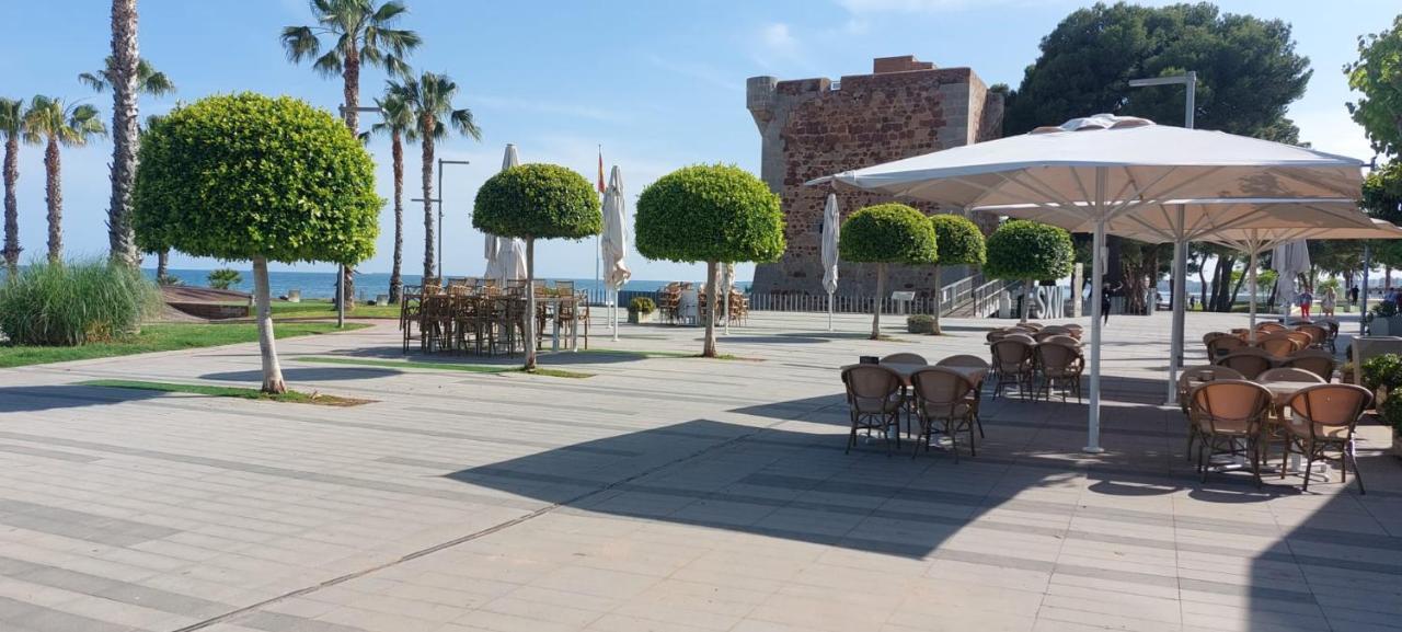 Casa Adosada Gran Avenida Con Billar Benicassim Luaran gambar